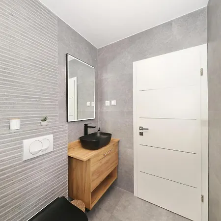 Apartment Cicak *